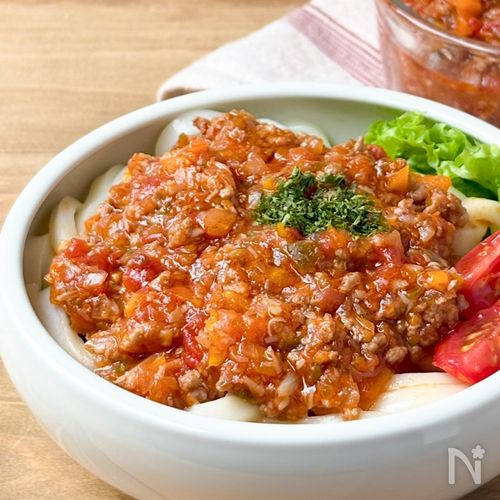保育園の味!野菜たっぷり《ミートうどん》