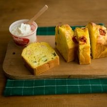 ハムと野菜のケークサレ