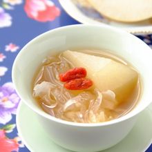 〈くらし薬膳〉梨と白木耳のシロップ煮