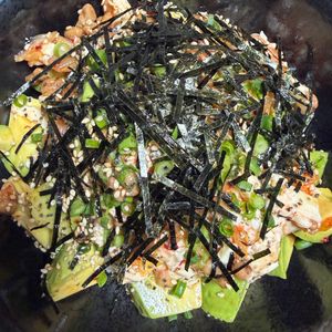 ゆっこの作ってみた!投稿(【12kgやせた管理栄養士考案】食物繊維ばくだん💣腸活丼)