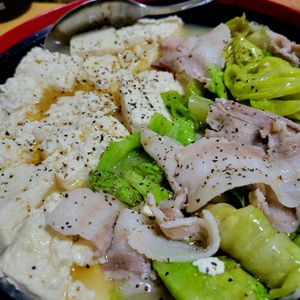 ヴェルの作ってみた!投稿(豚バラレタスの塩だれ肉豆腐【#簡単 #スピード #包丁不要】)