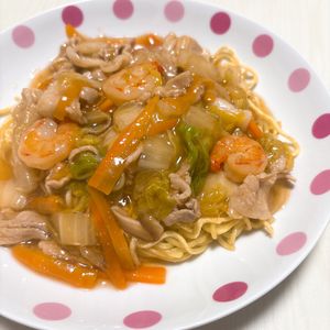 ぷりんの作ってみた!投稿(【えびと白菜のあんかけ焼きそば】パリッと麺にとろ〜りあんが◎)