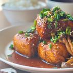 巻くだけ簡単✨ガッツリ肉巻き豆腐