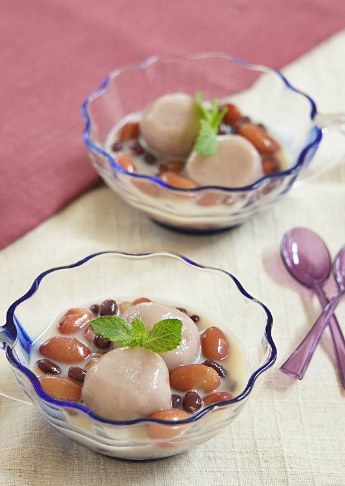 小豆と金時のミルキーピンク白玉 | レシピサイトNadia