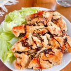 〖ご飯が進む〗塩昆布と粉チーズで鶏むね肉がジューシー！