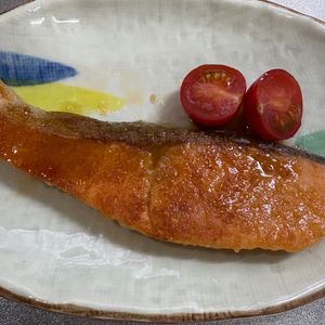 ひまわりの作ってみた!投稿(【鮭のムニエル*レモンバター醤油】食べてびっくりの美味さ!)