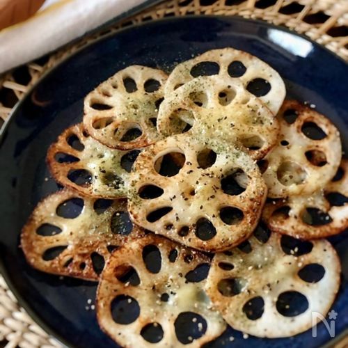 わさびバターでピリッと旨い！れんこんのピリ旨焼き