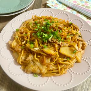 のりのり🐾🎀🤍の作ってみた!投稿(豚キムチ焼きそば)