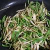 ごはんが進む！【ごぼうとピーマンと椎茸のオイスターきんぴら】の工程2