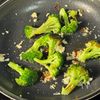 【ブロッコリーのぺぺロンソテー】簡単バル風♪野菜のおつまみ♡の工程2