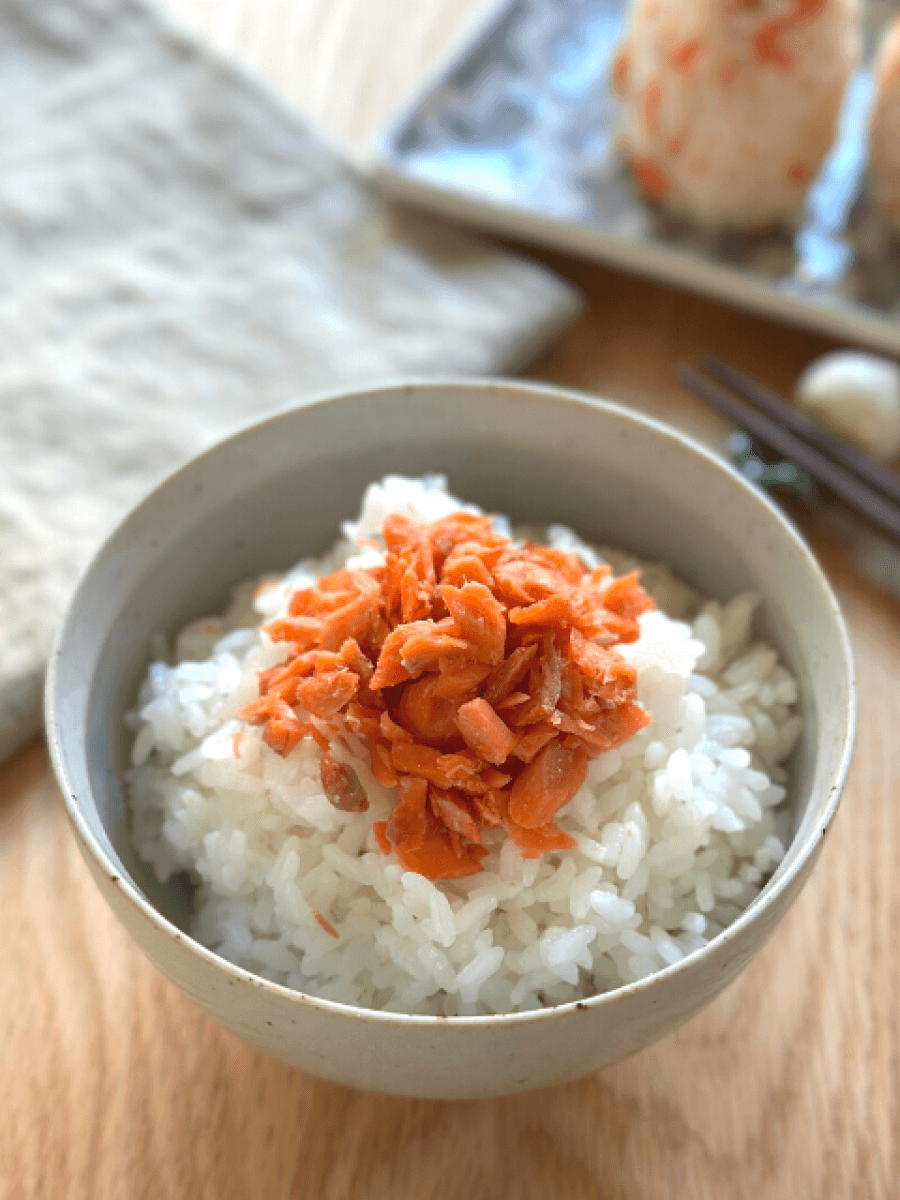 子どもに安心して食べさせられる♪自家製鮭フレーク | レシピサイトNadia