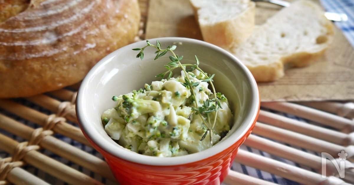 カリカリ食感♪生ブロッコリーのタルタル