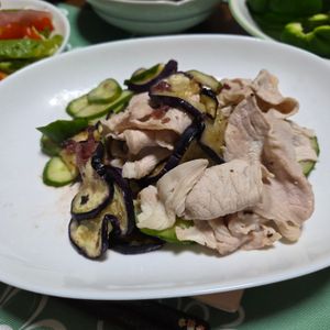 ななちゃんの作ってみた!投稿(止まらない！新定番【焼きナス梅しゃぶ】白だしぽん酢で超簡単♪)