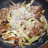 牛丼屋の10倍おいしい🤩豚の生姜焼きチーズ丼🍚💨の工程4