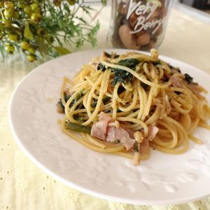 AKARI☆の作ってみた!投稿(料理人夫が作った『悶絶バター醤油パスタ』)