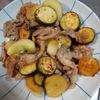 鶏皮坊主の作ってみた!投稿(がっつり食べよう！ズッキーニと豚バラ肉のしょうゆ炒め)