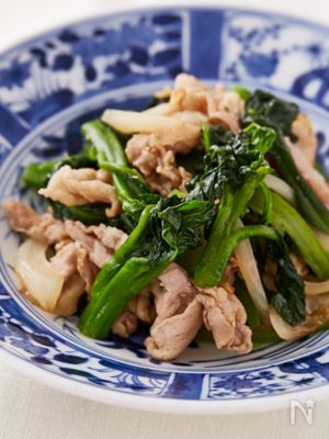 ツルムラサキと豚肉のさっと炒め