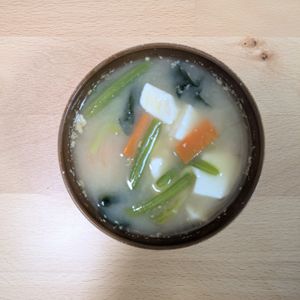 ゆいの作ってみた!投稿(【ほうれん草と豆腐のお味噌汁】まろやかな味わいに癒される♩)