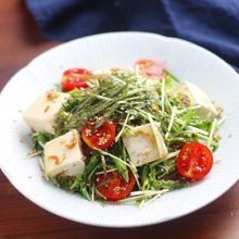 簡単♪水菜と雑魚と豆腐のサラダ