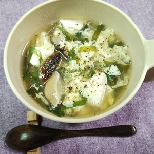 M＊Pの作ってみた!投稿(【温活】生姜香る♩豆腐入りニラ玉スープ)