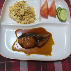 naoの作ってみた!投稿(【ぶりのはちみつ生姜照り焼き】ご飯が進む♪)