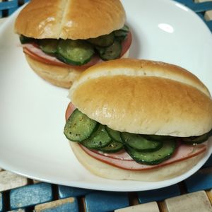 M＊Pの作ってみた!投稿(⭐️きゅうりとハムのマリットッツォサンド)
