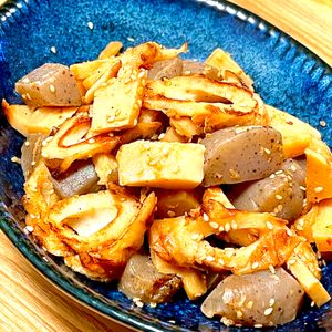 michuの作ってみた!投稿(ちくわと蒟蒻とたけのこの♪うま辛きんぴら🤩💨)