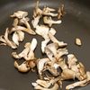 舞茸と鶏むね肉で!油淋鶏の工程5
