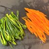 お弁当の副菜に！人参とピーマンのきんぴらの工程1