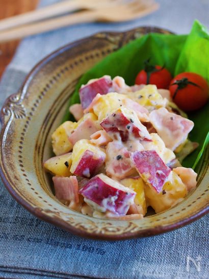 レンジでラクラク♪『さつまいもとベーコンのごまマヨサラダ』