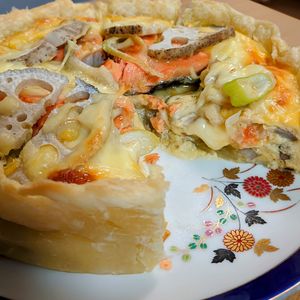 まゆのの作ってみた!投稿(秋鮭とれんこんの柚子胡椒キッシュ♡デパ地下デリ風)
