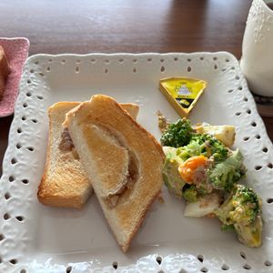 こむぎの作ってみた!投稿(【ブロッコリーと卵とアボカドの和風サラダ】栄養◎彩り副菜♪)
