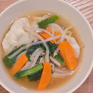 ミルクの作ってみた!投稿(【ピリ辛ぎょうざスープ】冷凍ぎょうざで時短♪)