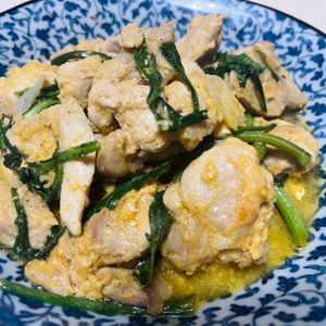 新米ちゃんの作ってみた!投稿(タンドリーチキンの春菊和え)
