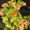 1169387の作ってみた!投稿(ご飯がめっちゃ進む♡鶏肉とブロッコリーのオイスター煮)
