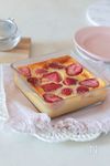 いちごのクラフティ【米粉で作る】