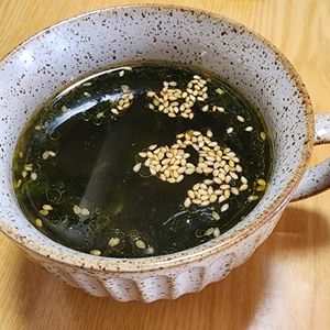 ナムディの作ってみた!投稿(しらすと海苔の韓国風スープ☆包丁いらず)