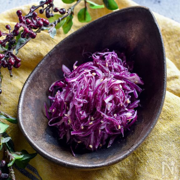 焼肉屋さん直伝のナムルだれで紫キャベツのナムル【作り置き】