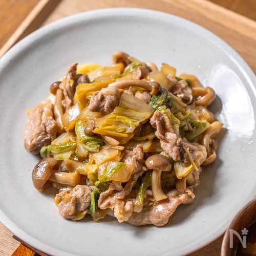【白菜と豚肉のあんかけご飯】油控えめ♪
