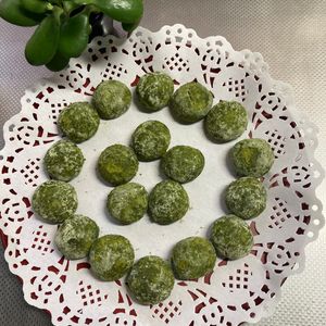 そら・ゆずの作ってみた!投稿(バター不使用☆米粉×米油の抹茶スノーボールクッキー！)