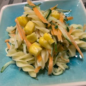 ぐ〜たら子の作ってみた!投稿(【洋食屋さんの付け合わせのマカロニサラダ】昭和レトロな懐かし)