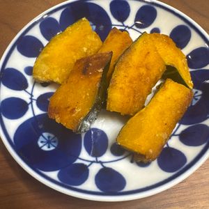 a-ちゃんの作ってみた!投稿(スパイシー♡かぼちゃのカレー塩ソテー)