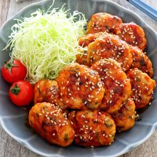 鶏とはんぺんの甘辛焼き♩鶏むね肉1枚で！ボリューム満点おかず