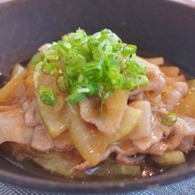 食材2つで簡単に♪冬瓜と豚バラの旨塩煮