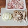 焼肉のたれとポン酢で♪チキンと舞茸のたれポン炒めの工程1