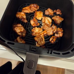 ちさの作ってみた!投稿(【うま塩パリパリチキン】揉んで焼くだけ！コソリがすごい！！)
