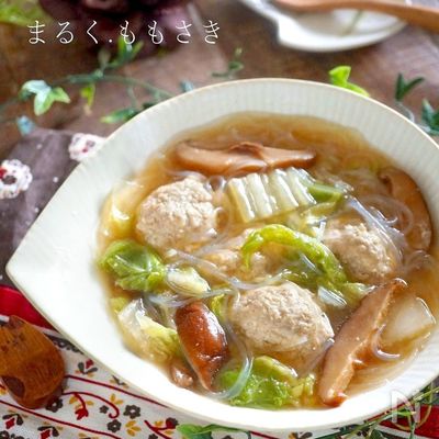 刻み生姜入り♪ふんわり柔らか~豚団子の白菜と春雨の中華スープ