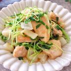 鶏むね肉と豆苗のたたき大根煮♩大根はおろさずポリうま！経済的