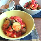 おうちで簡単イタリアン♪いかとズッキーニのトマトオリーブ煮