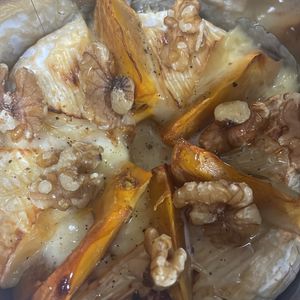 咲月の作ってみた!投稿(柿とカマンベールチーズのオーブン焼き)
